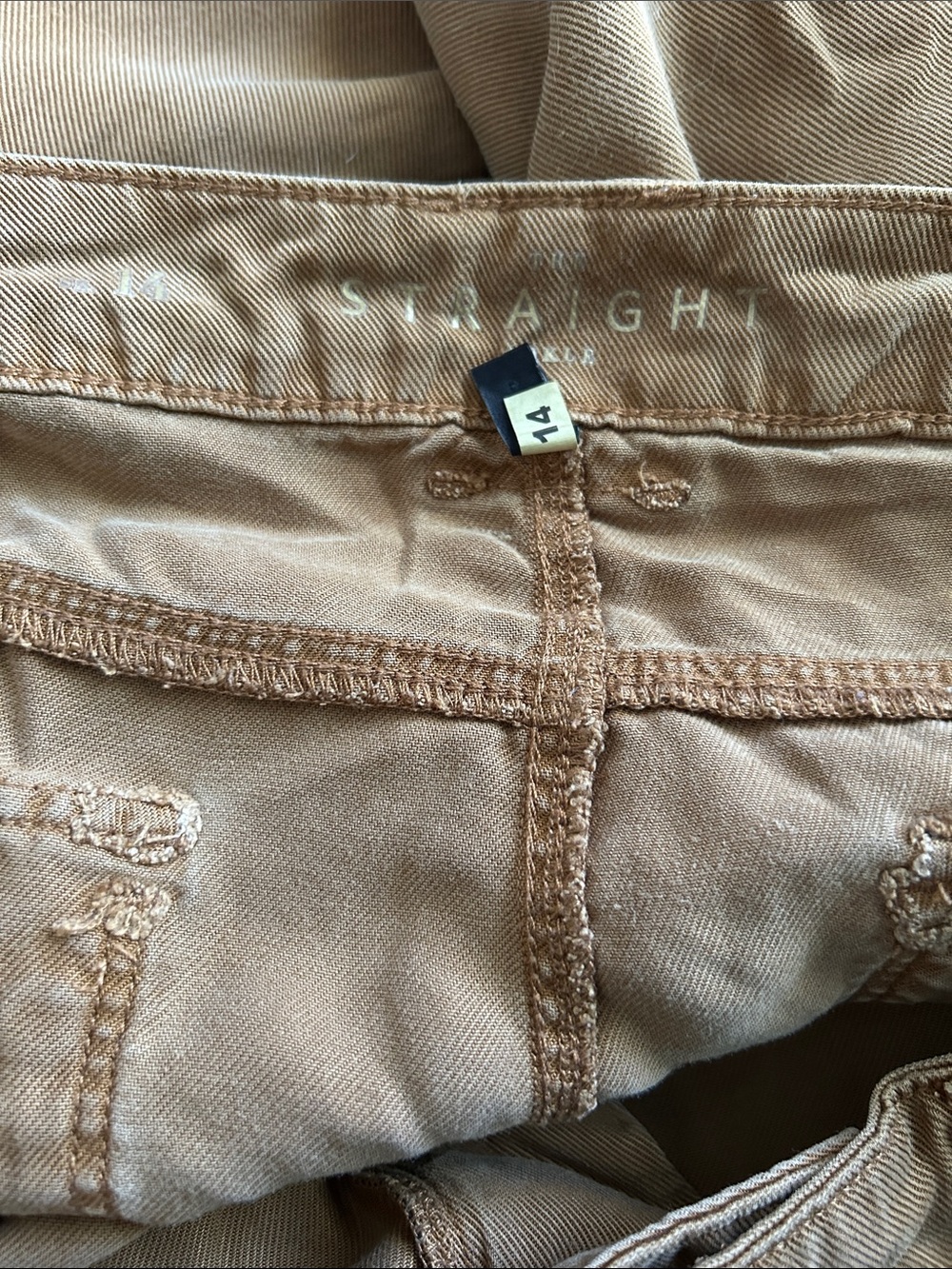 White House Black Market straight ankle Pret cargo pants sz 14 - Picture 4 of 5